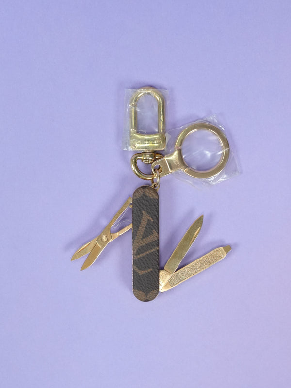 Louis Vuitton / Supreme Pocket Knife Key Chain Brown