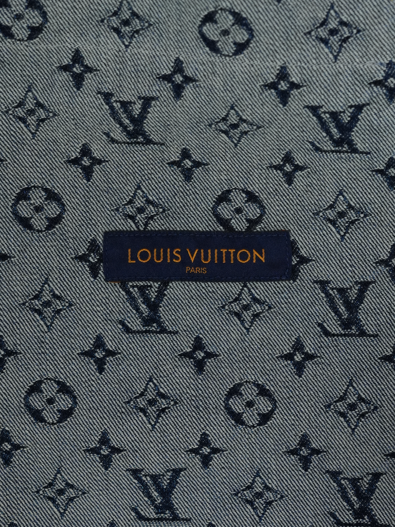 Louis Vuitton	/ Nigo Giant Damier Waves MNGM Denim Jacket Indigo