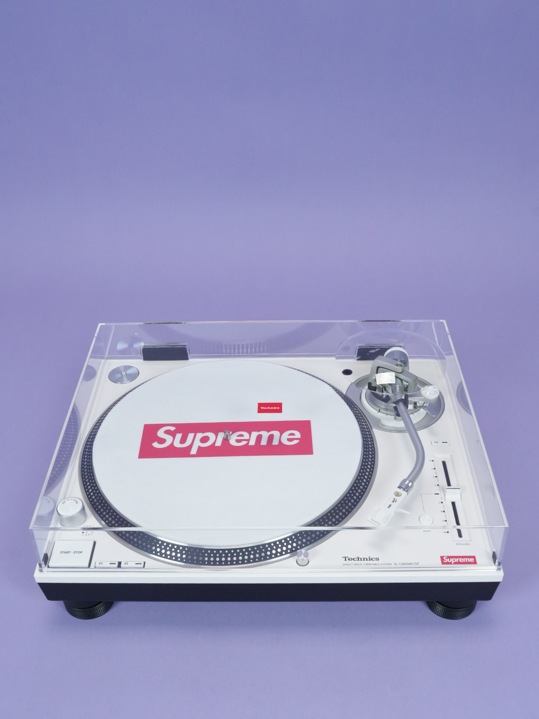 Supreme / Technics SL-1200MK7 Turntable