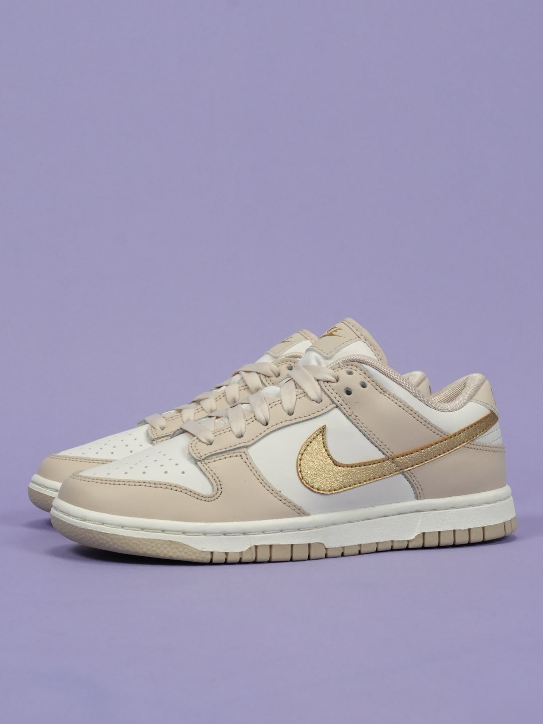 Nike Dunk Low Phantom Metallic Gold