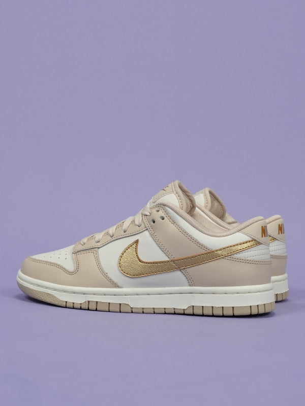 Nike Dunk Low Phantom Metallic Gold