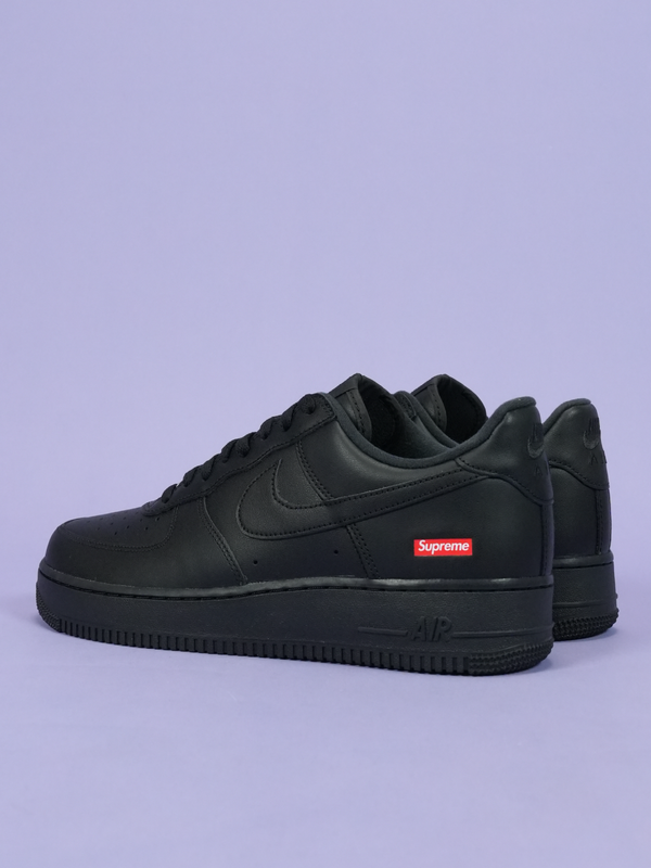 Nike / Supreme Air Force 1 Low Black