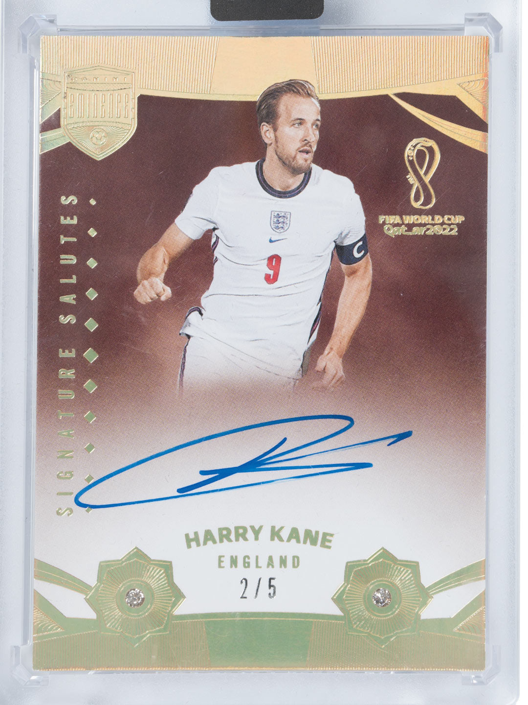 Panini 2022 Panini Eminence Signature Salutes Autographs	(Harry Kane) (/5)