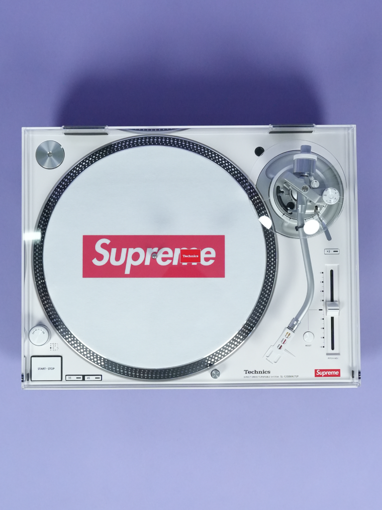 Supreme / Technics SL-1200MK7 Turntable