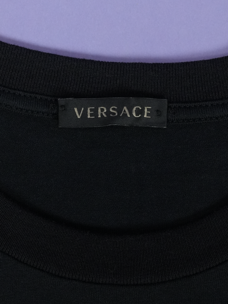 Versace	Crystal Logo T-Shirt Black