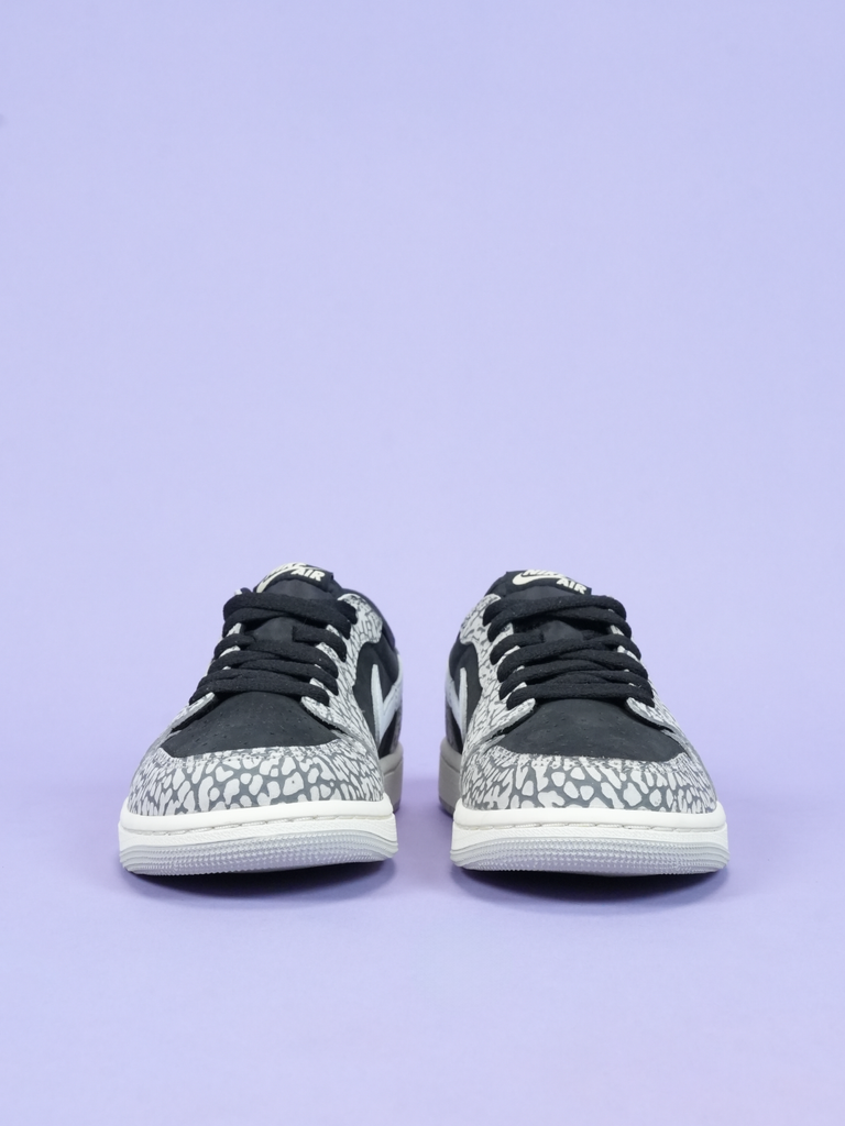 Jordan 1 Retro Low OG Black Cement