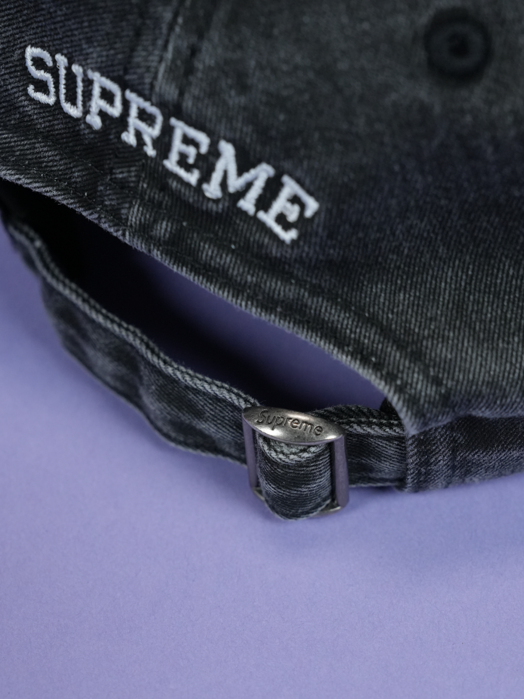 Supreme Pigment Print S Logo 6-Panel (FW22) Black