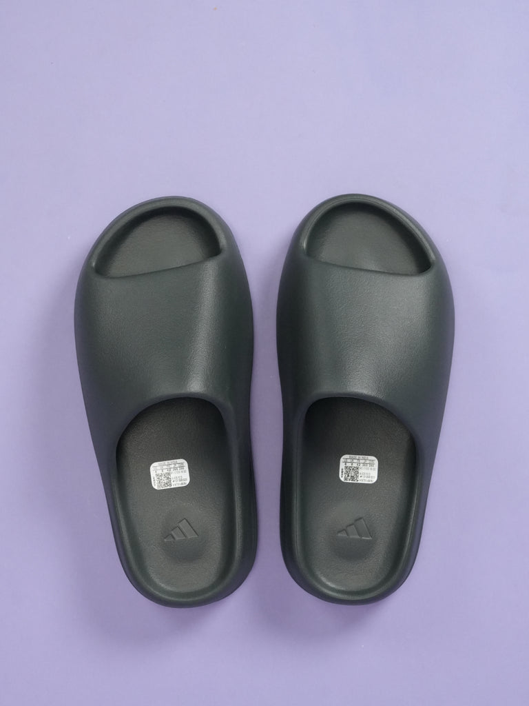 Yeezy Slide Onyx