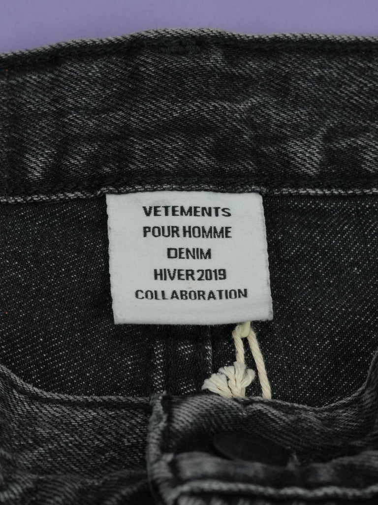 Vetements / Levi's Tribal Sticker Patchwork Jeans Black