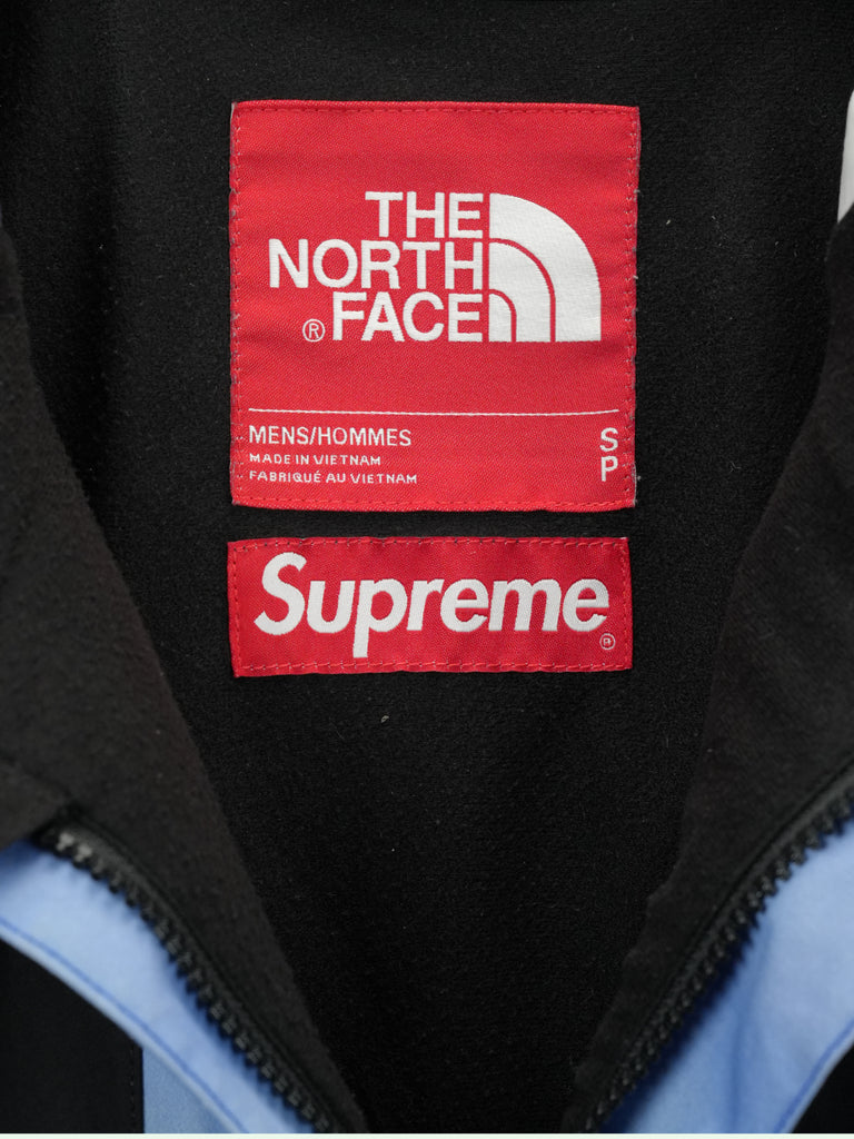 Supreme / The North Face Mountain Parka Blue/White