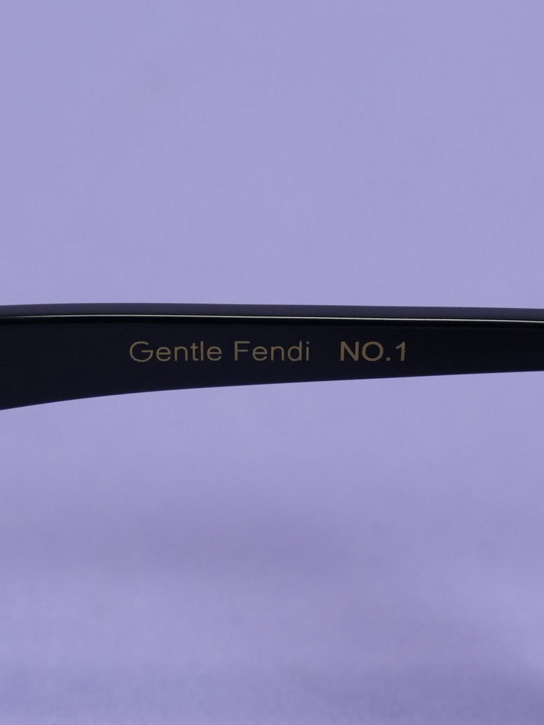 Fendi / Gentle Monster No.1 Cat Eye Sunglasses